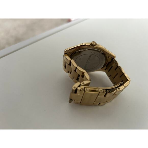 Michael Kors Pink Face Womens Watch *Used* main image 4